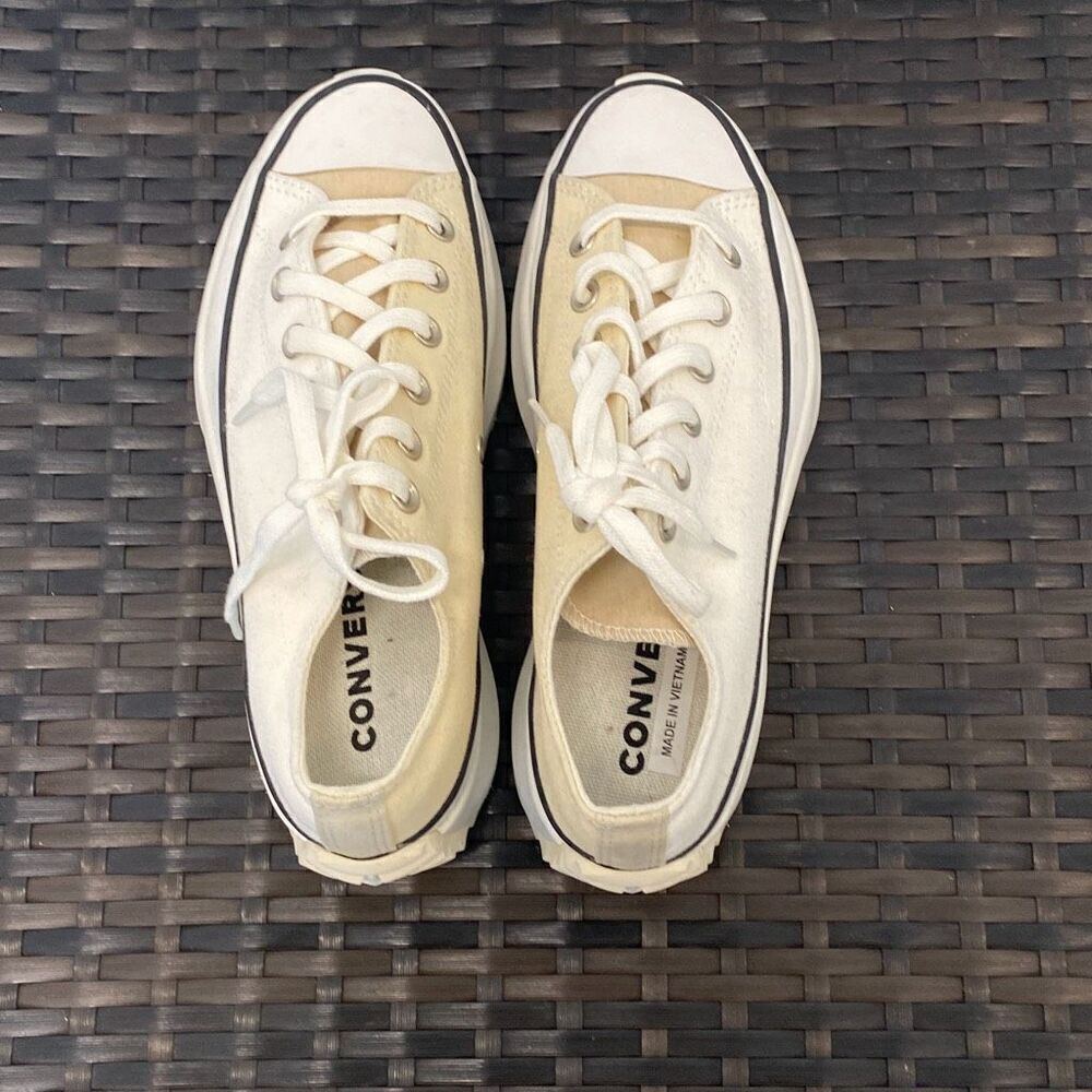 Converse platform women’s size 8 - Picture 4 of 7